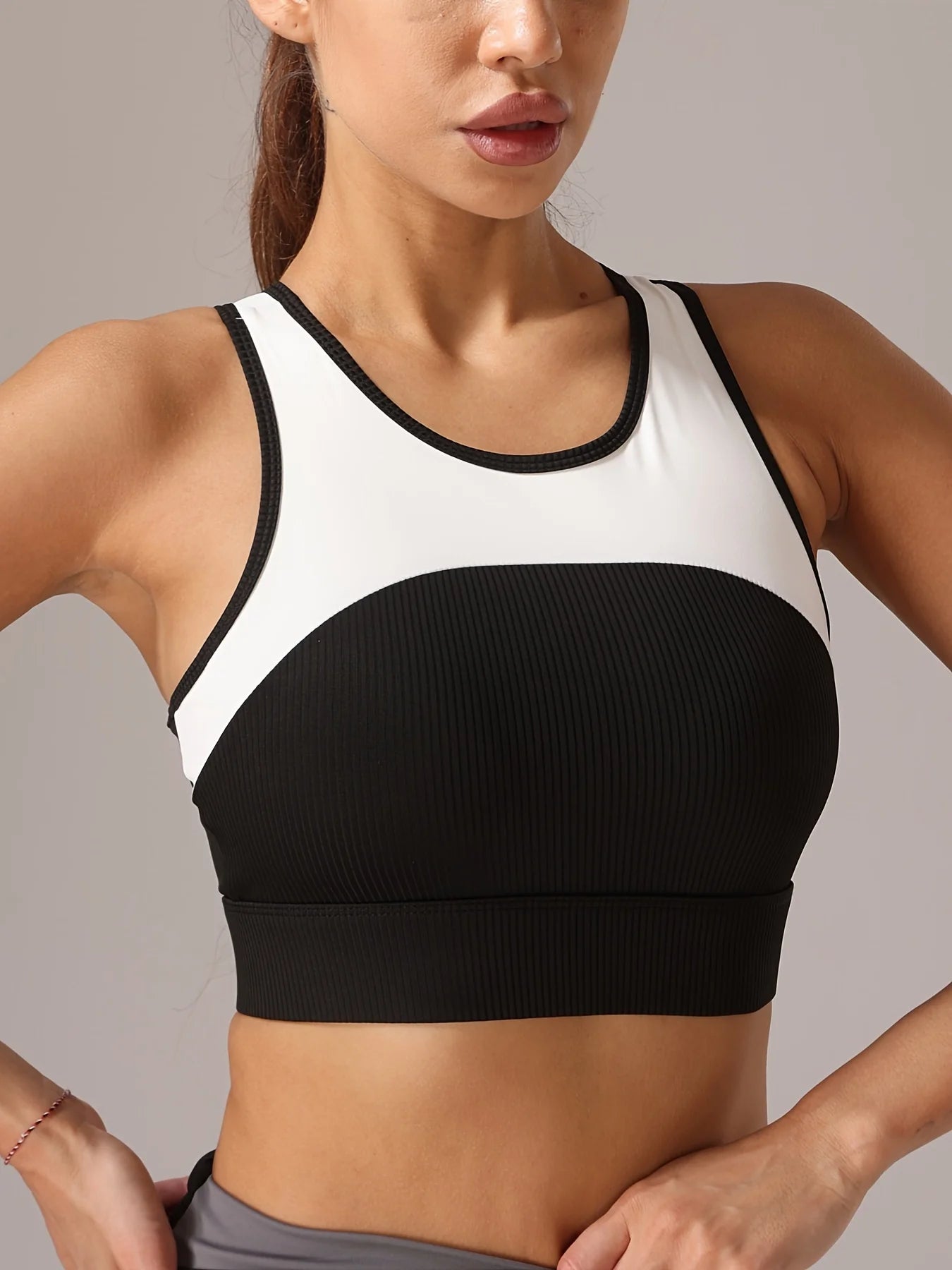 Fitfemme Color-Blocked Workout Tank Top - G&A Luxurys